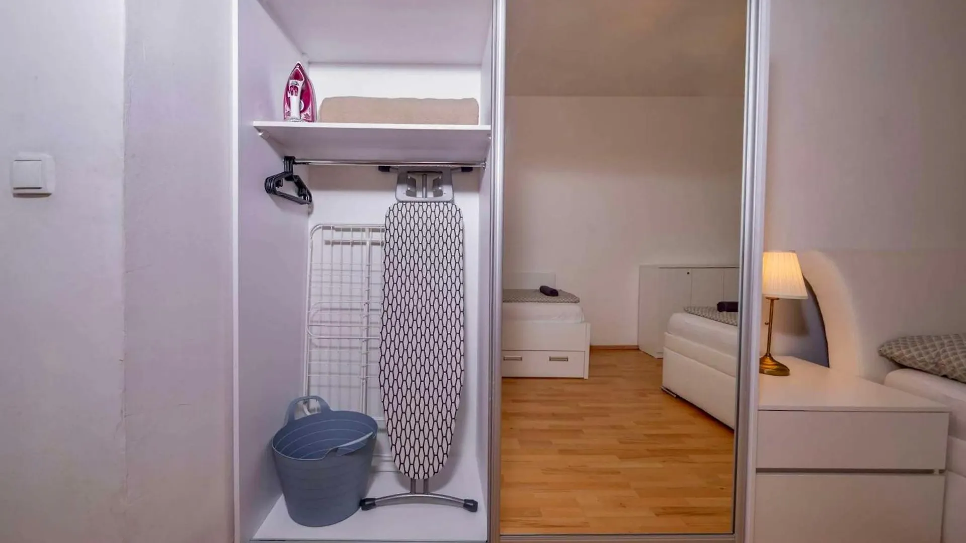2 Bob'S Apartment - 2 Bedrooms With King Size Beds Prag