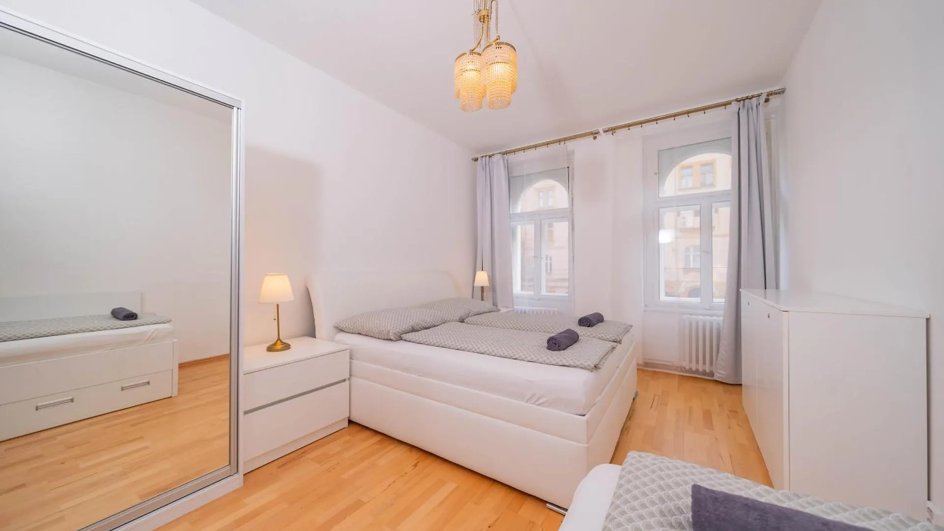 2 Bob'S Apartment - 2 Bedrooms With King Size Beds Prag Tjekkiet